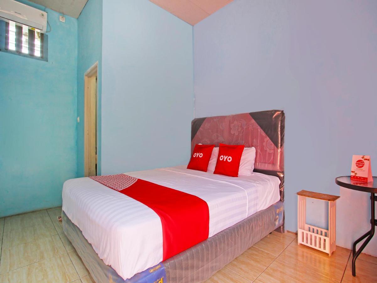 Oyo 91476 Srikaya Hotel 3 Pekalongan Zewnętrze zdjęcie
